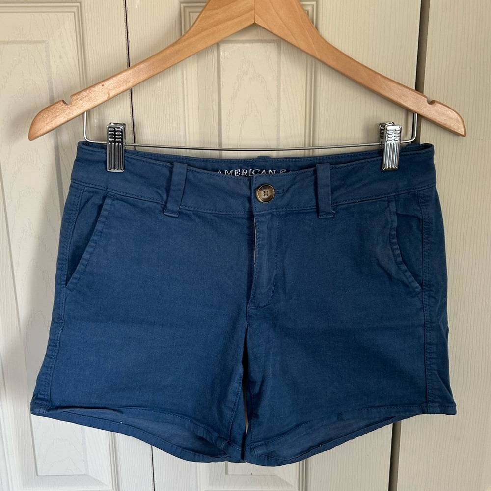 American Eagle Midi Twill Chino Shorts Blue